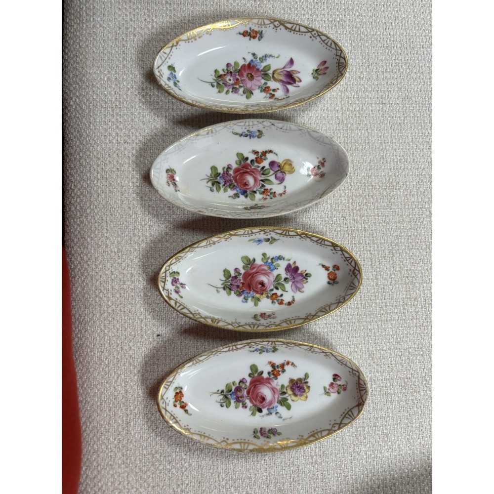 Vintage Dresden Handmalerei Porcelain Oval Open Salts Nut Dishes Hand Painted 4